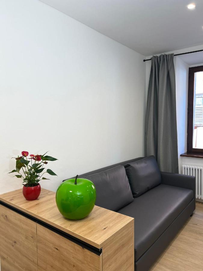Yugogo Mazzini 41 - Bilocale Trento Centro Apartment Exterior foto