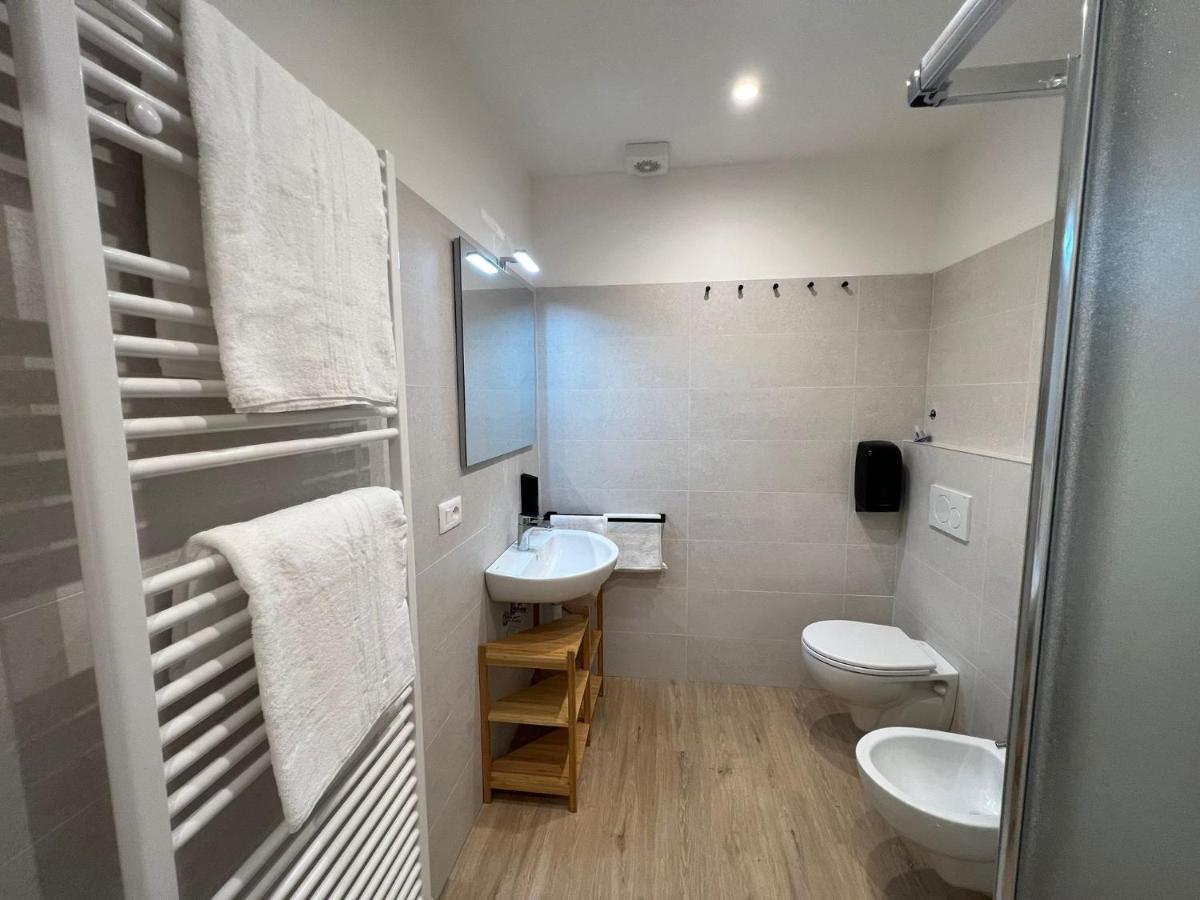 Yugogo Mazzini 41 - Bilocale Trento Centro Apartment Exterior foto